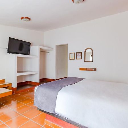 Ayenda Meson Del Rio Otel Tepotzotlan Dış mekan fotoğraf