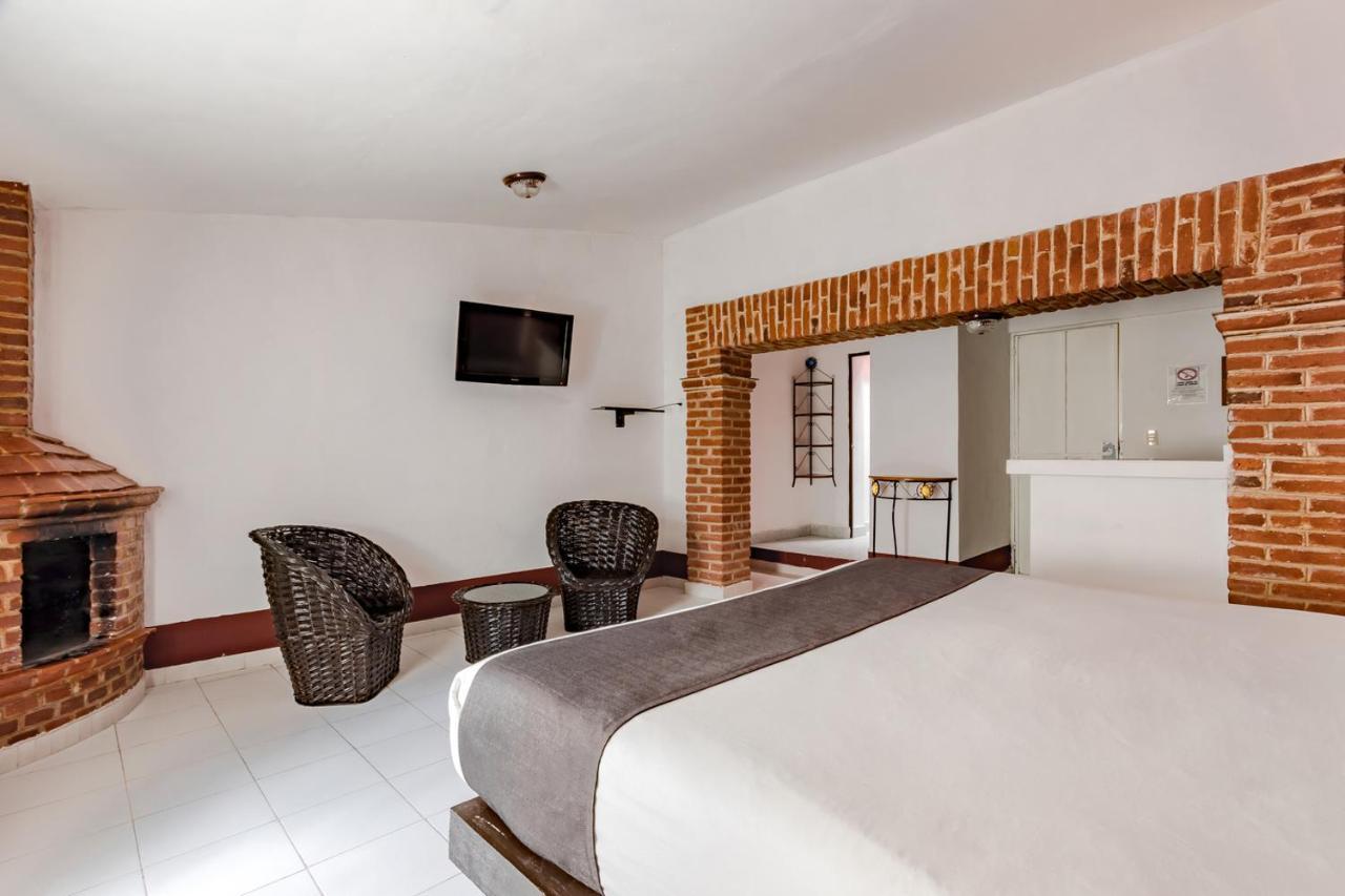 Ayenda Meson Del Rio Otel Tepotzotlan Dış mekan fotoğraf