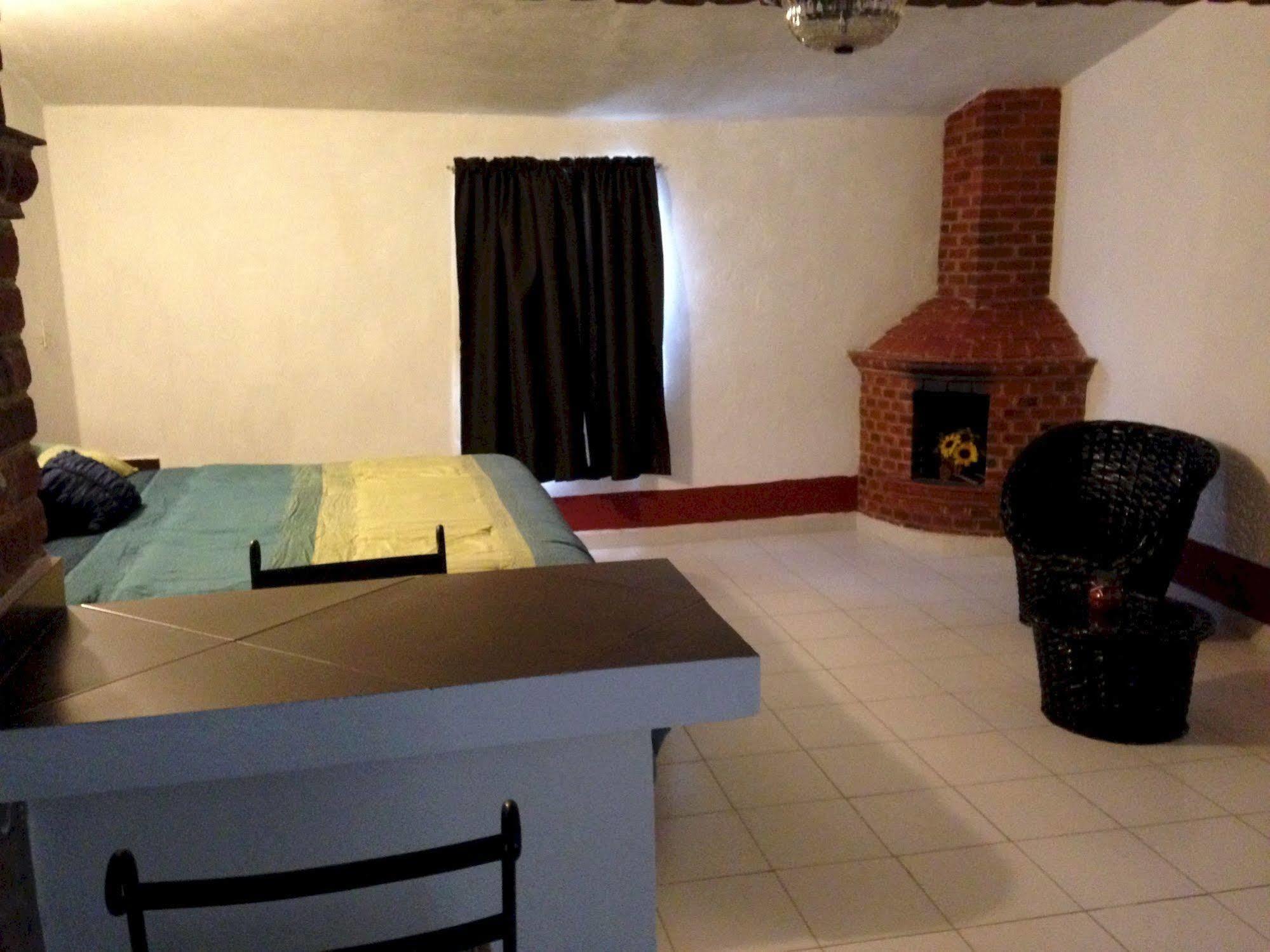 Ayenda Meson Del Rio Otel Tepotzotlan Dış mekan fotoğraf